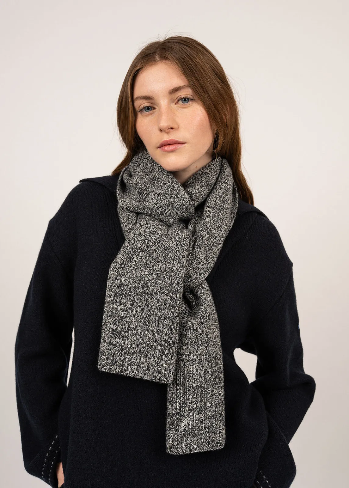 Saint James Scarves*Bréauté wool scarf Navy/ecru