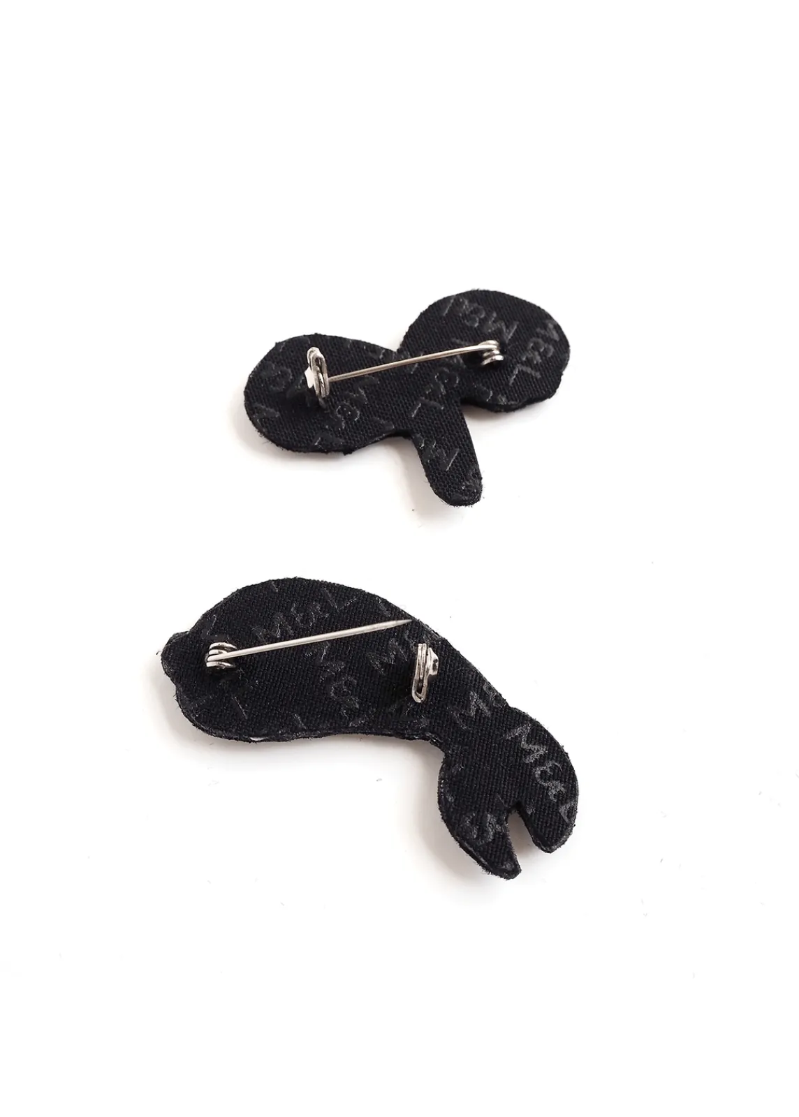 Saint James Brooches*Whale embroidered brooch Blanc/bleu